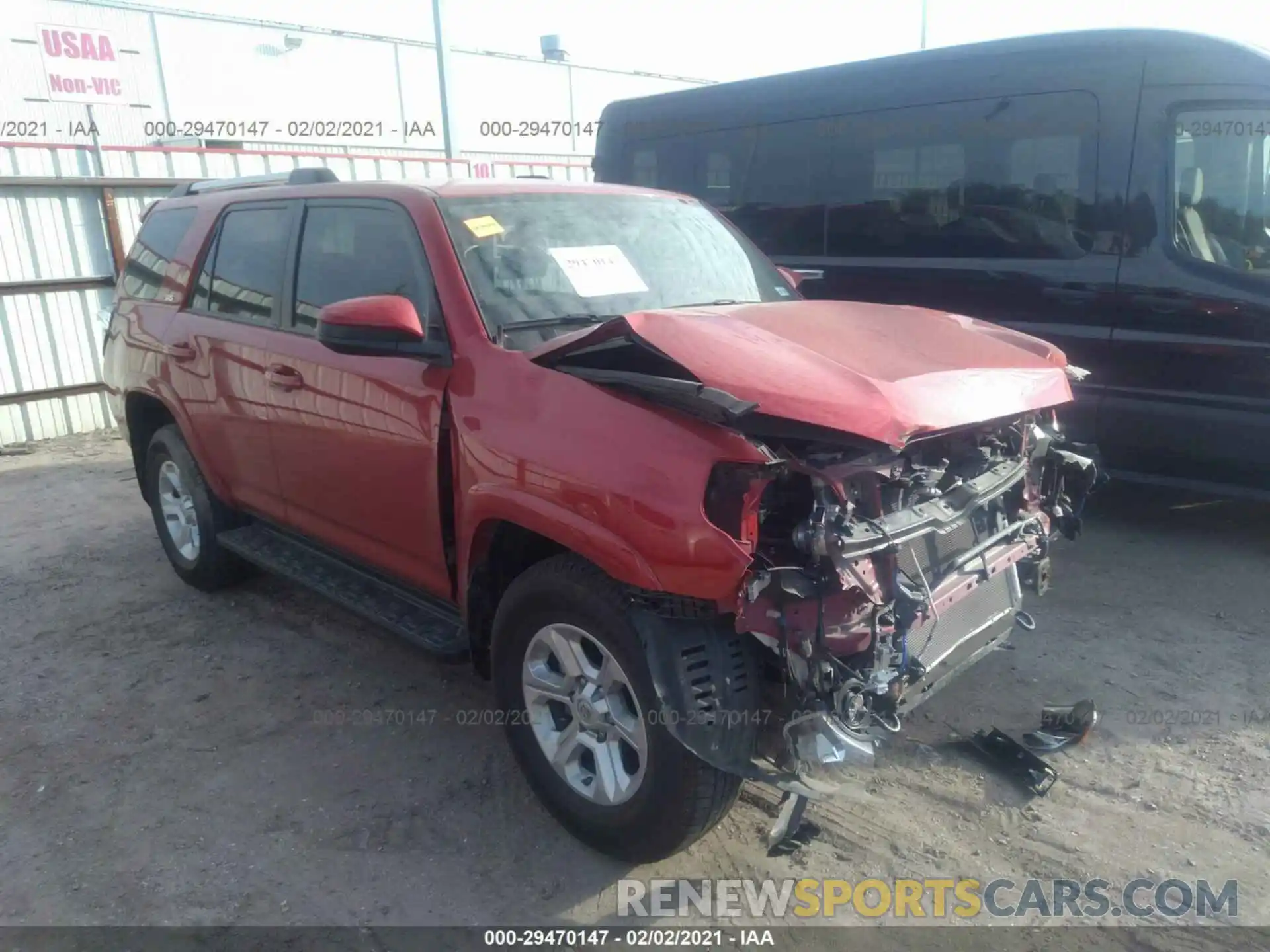 1 Photograph of a damaged car JTEZU5JR0K5192205 TOYOTA 4RUNNER 2019