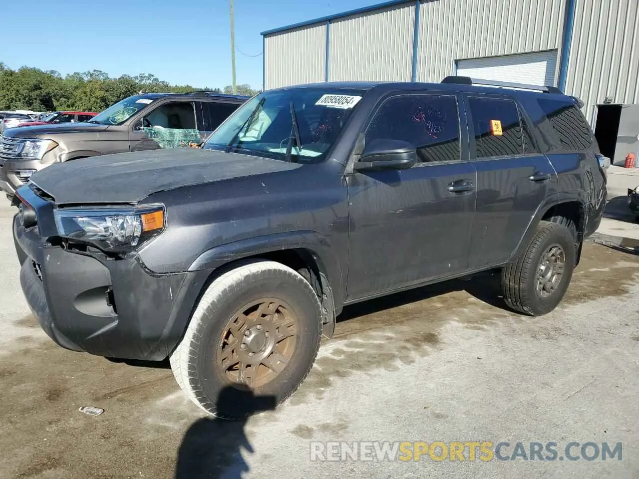 1 Photograph of a damaged car JTEZU5JR0K5196612 TOYOTA 4RUNNER 2019