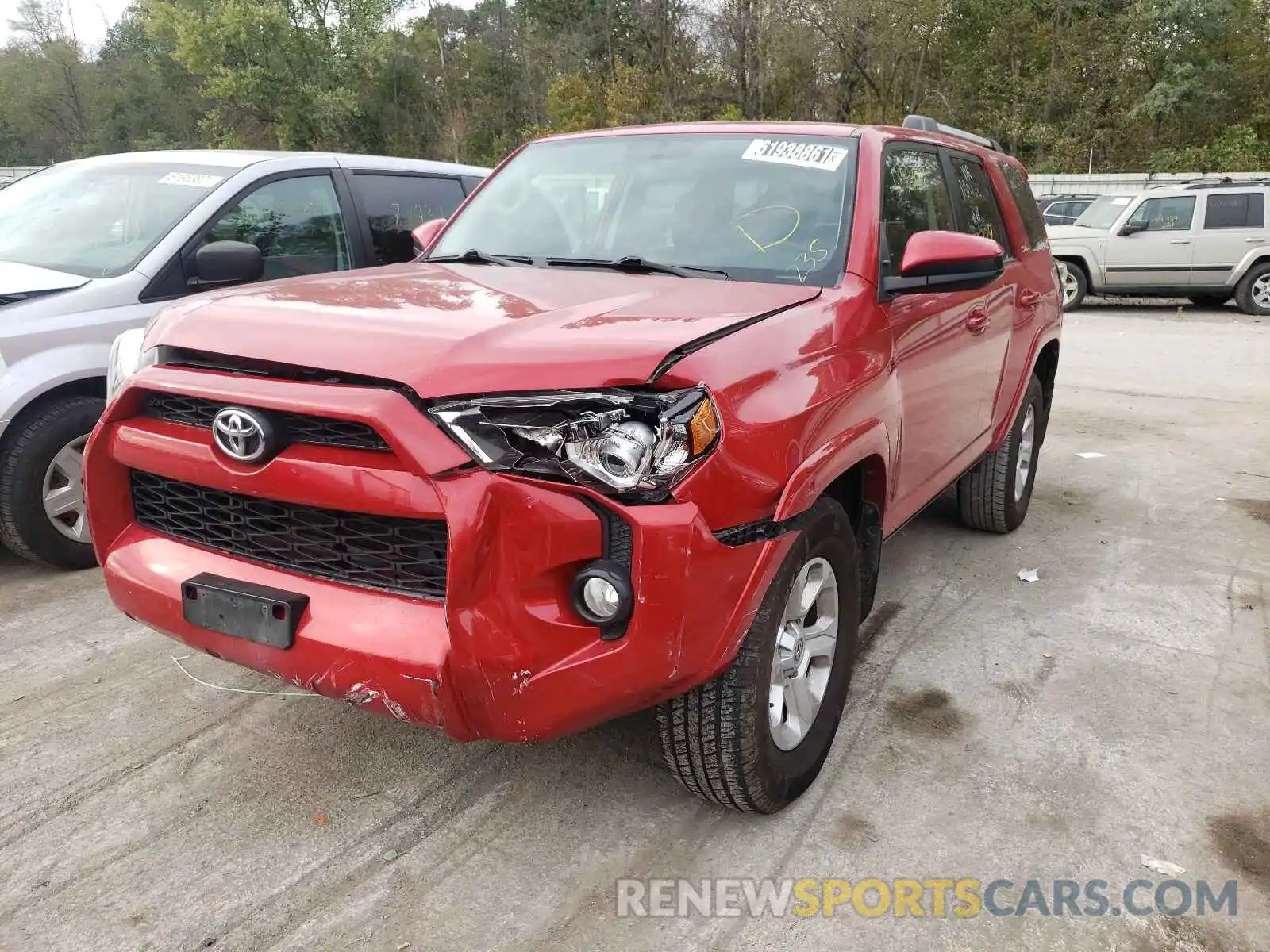 2 Photograph of a damaged car JTEZU5JR0K5197257 TOYOTA 4RUNNER 2019