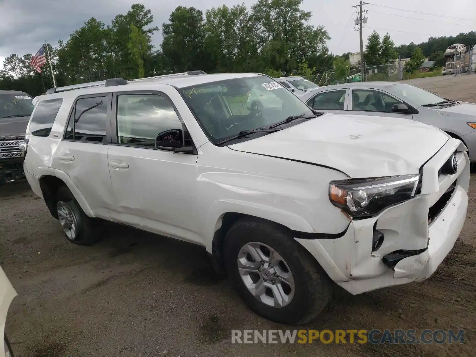 9 Photograph of a damaged car JTEZU5JR0K5198117 TOYOTA 4RUNNER 2019