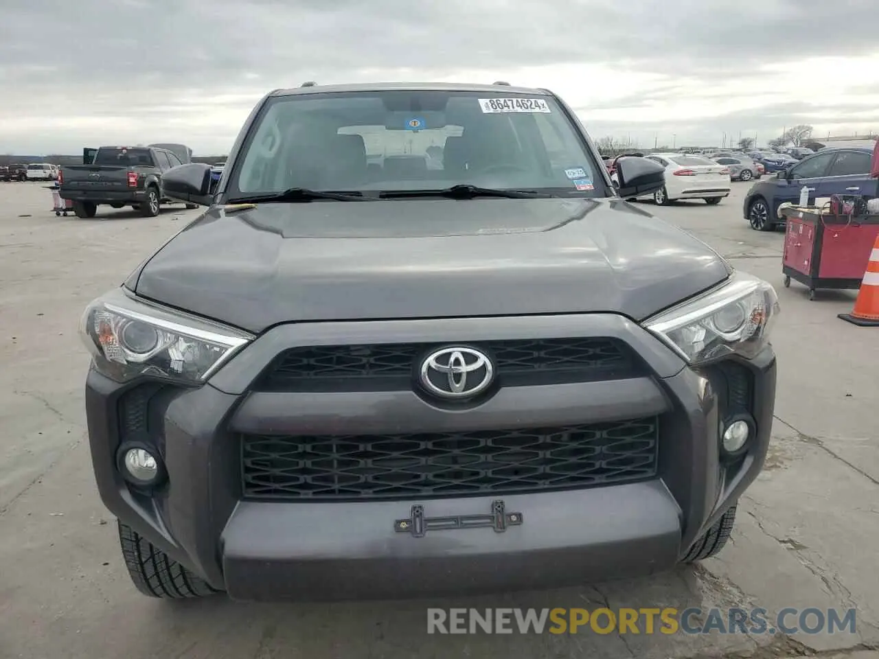 5 Photograph of a damaged car JTEZU5JR0K5202912 TOYOTA 4RUNNER 2019