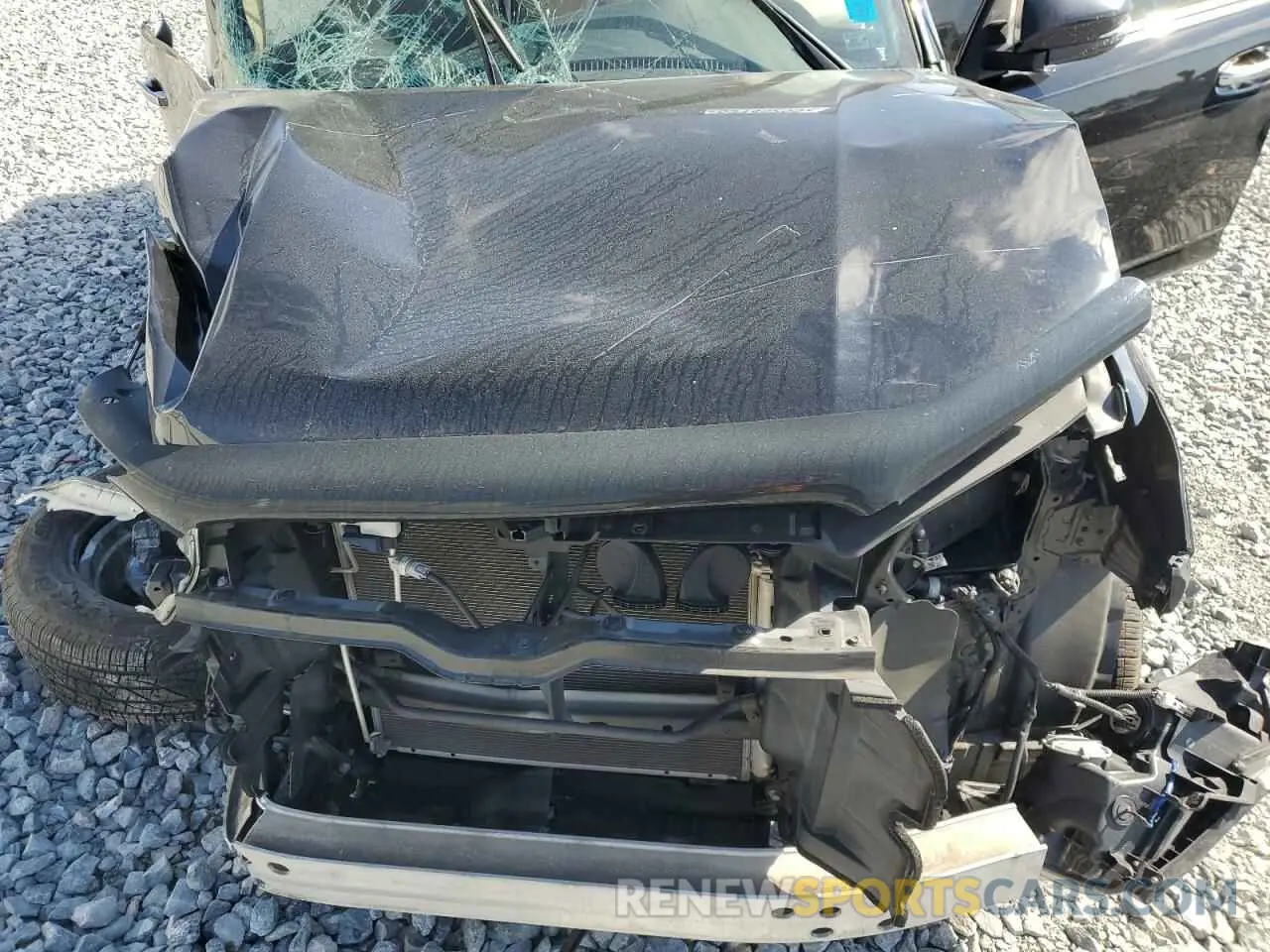 11 Photograph of a damaged car JTEZU5JR0K5213604 TOYOTA 4RUNNER 2019