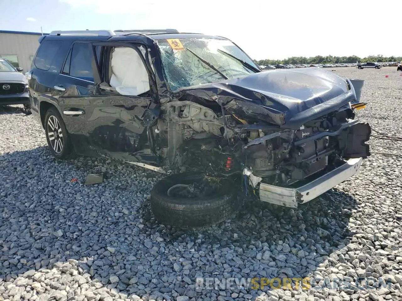 4 Photograph of a damaged car JTEZU5JR0K5213604 TOYOTA 4RUNNER 2019