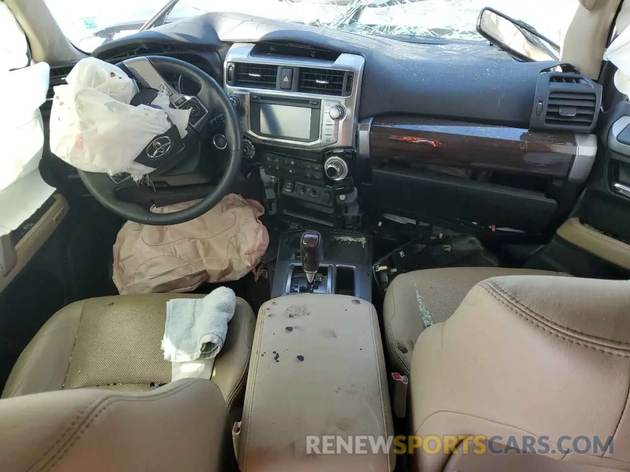 8 Photograph of a damaged car JTEZU5JR0K5213604 TOYOTA 4RUNNER 2019