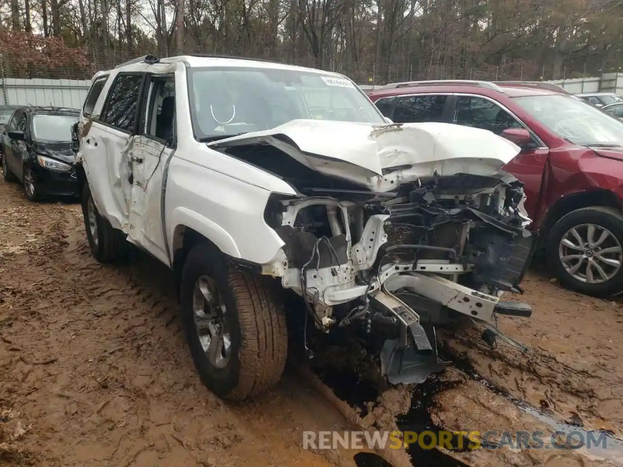 1 Photograph of a damaged car JTEZU5JR1K5196649 TOYOTA 4RUNNER 2019