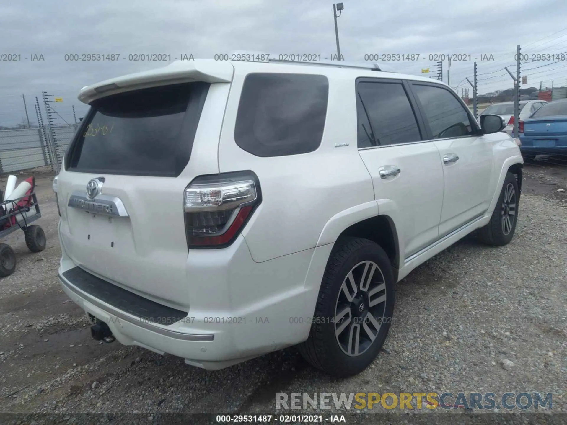 4 Photograph of a damaged car JTEZU5JR1K5199549 TOYOTA 4RUNNER 2019