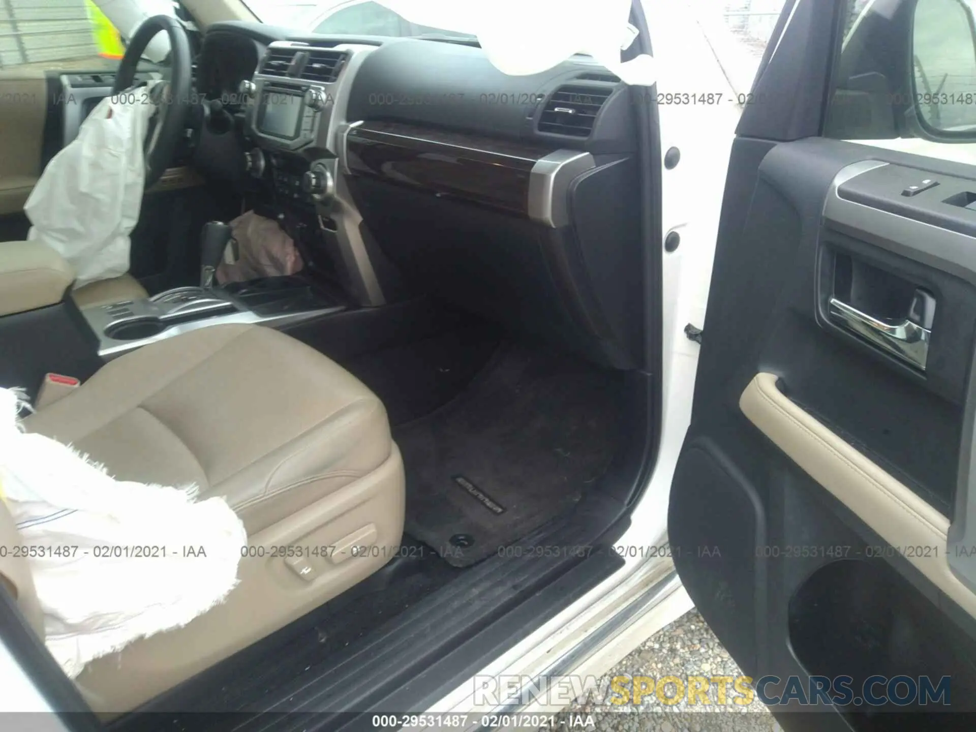 5 Photograph of a damaged car JTEZU5JR1K5199549 TOYOTA 4RUNNER 2019