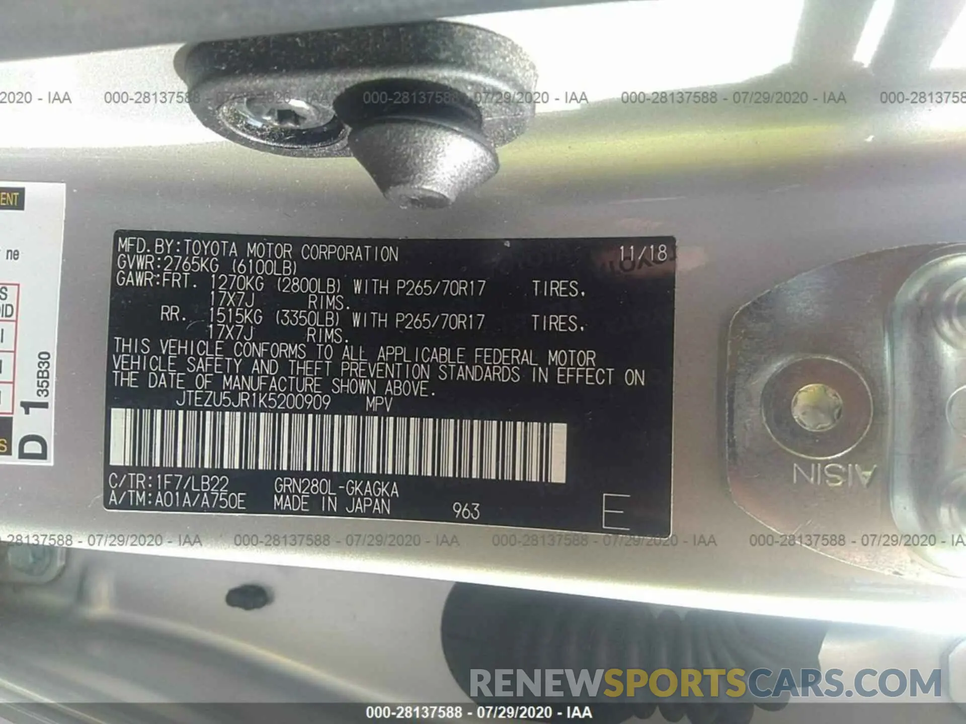 9 Photograph of a damaged car JTEZU5JR1K5200909 TOYOTA 4RUNNER 2019