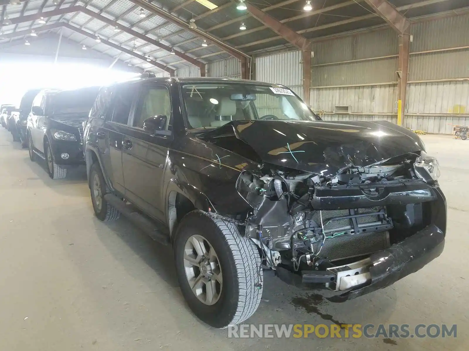 1 Photograph of a damaged car JTEZU5JR2K5198975 TOYOTA 4RUNNER 2019