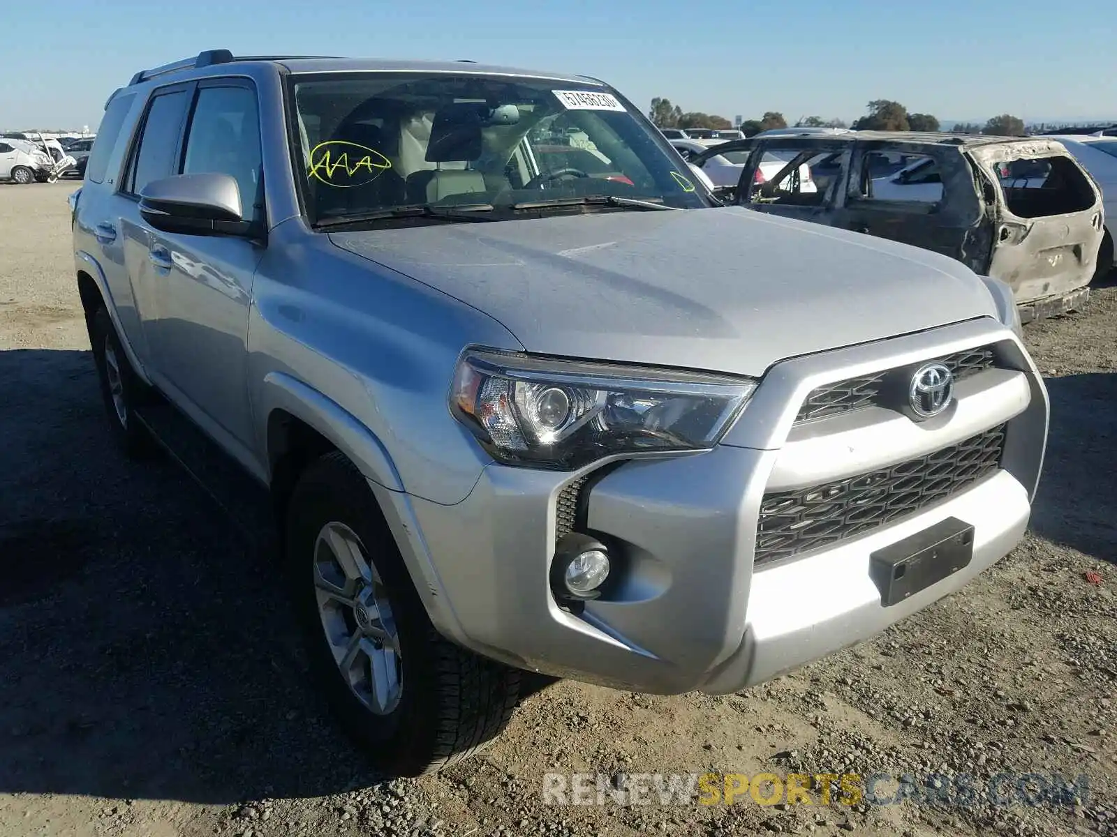 1 Photograph of a damaged car JTEZU5JR2K5203964 TOYOTA 4RUNNER 2019