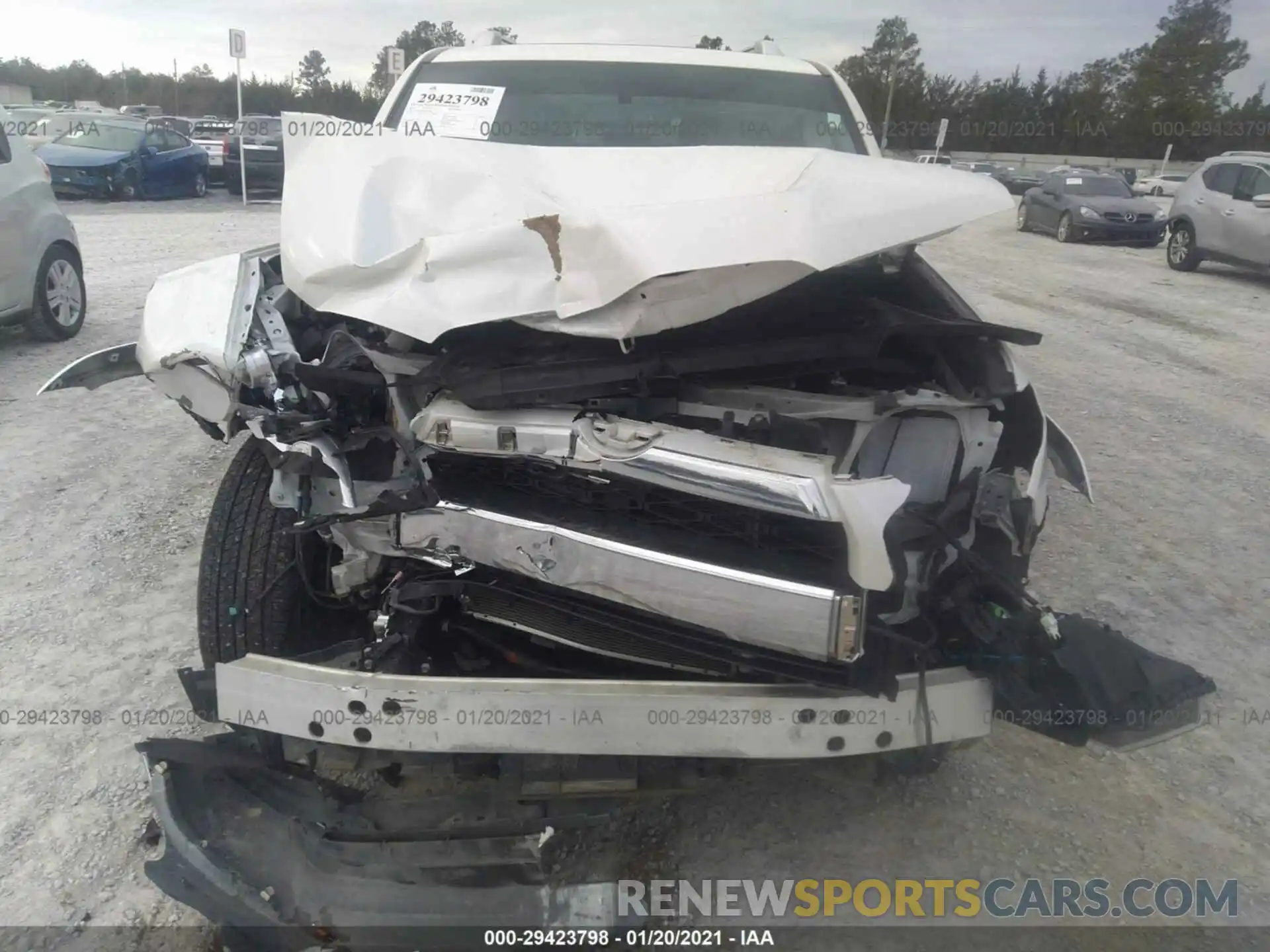 6 Photograph of a damaged car JTEZU5JR2K5206038 TOYOTA 4RUNNER 2019