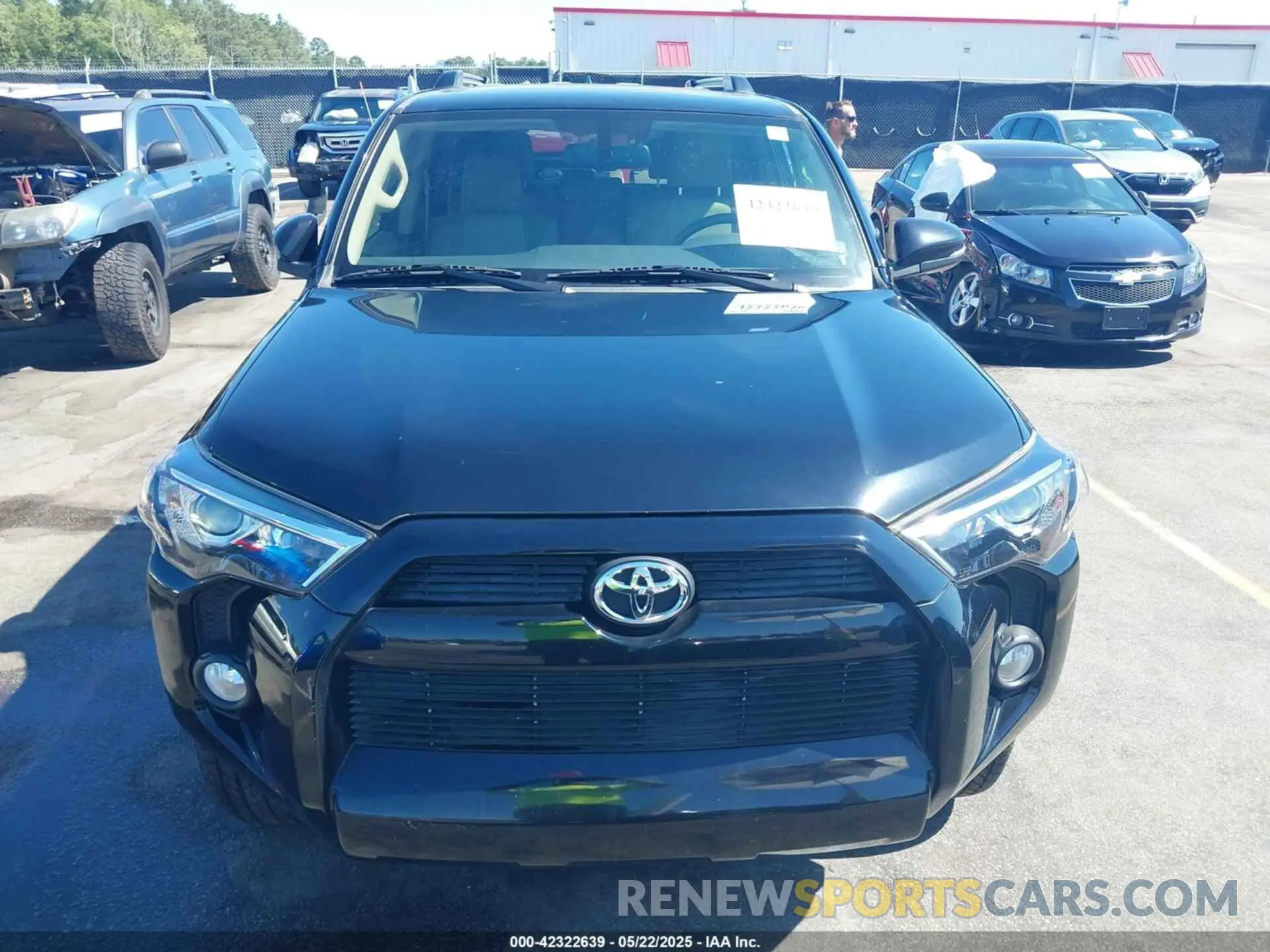 12 Photograph of a damaged car JTEZU5JR2K5210350 TOYOTA 4RUNNER 2019