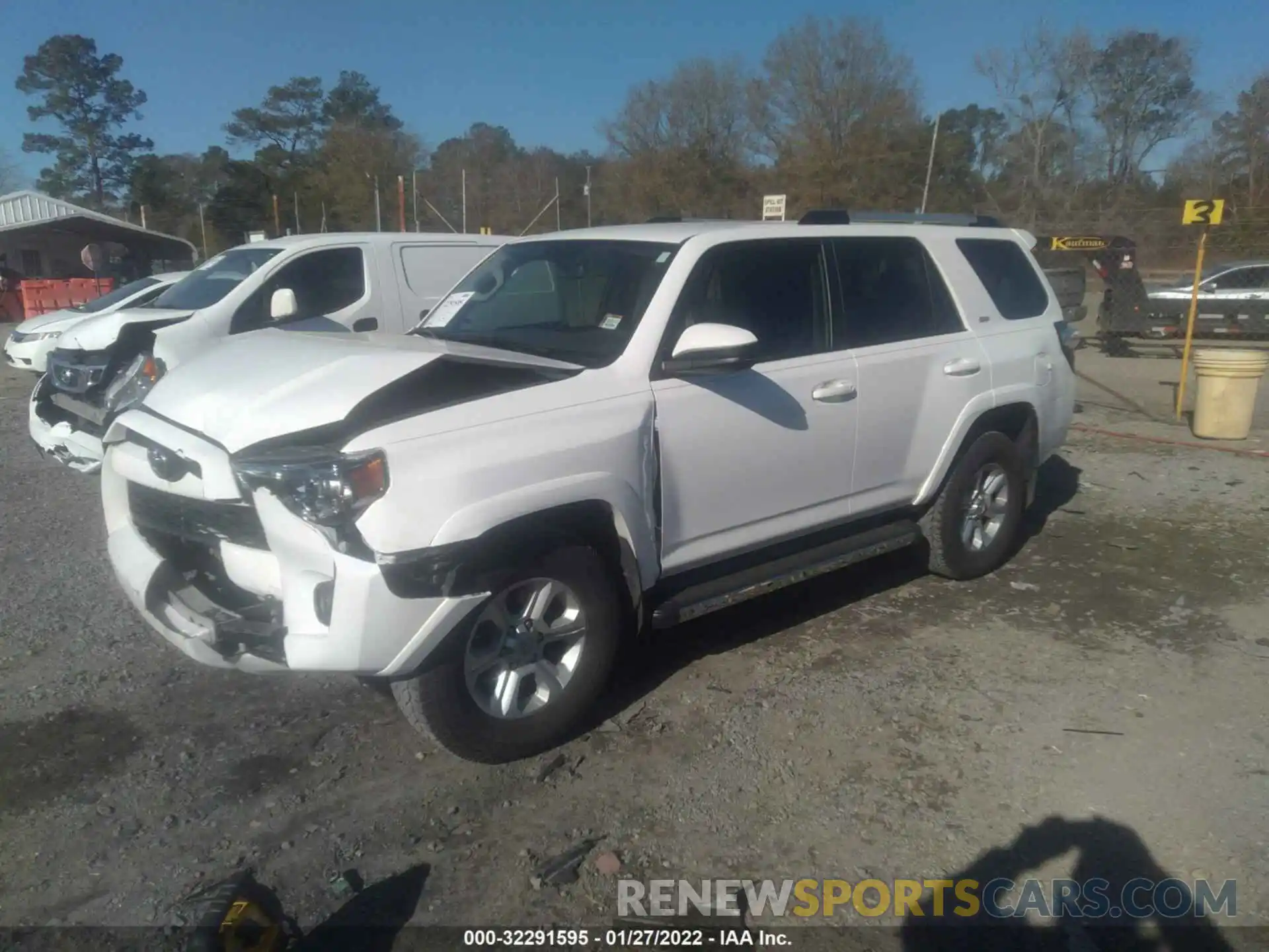 2 Photograph of a damaged car JTEZU5JR2K5210932 TOYOTA 4RUNNER 2019