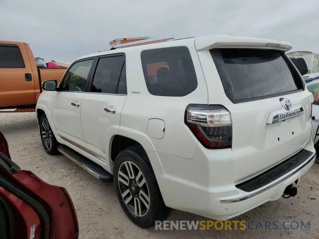 2 Photograph of a damaged car JTEZU5JR3K5199939 TOYOTA 4RUNNER 2019