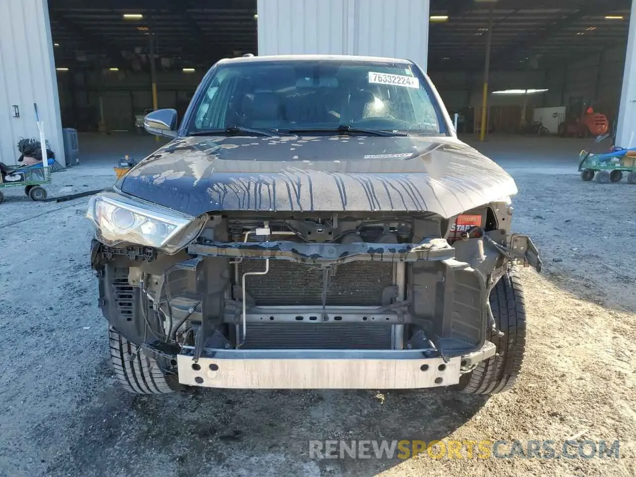5 Photograph of a damaged car JTEZU5JR3K5201401 TOYOTA 4RUNNER 2019