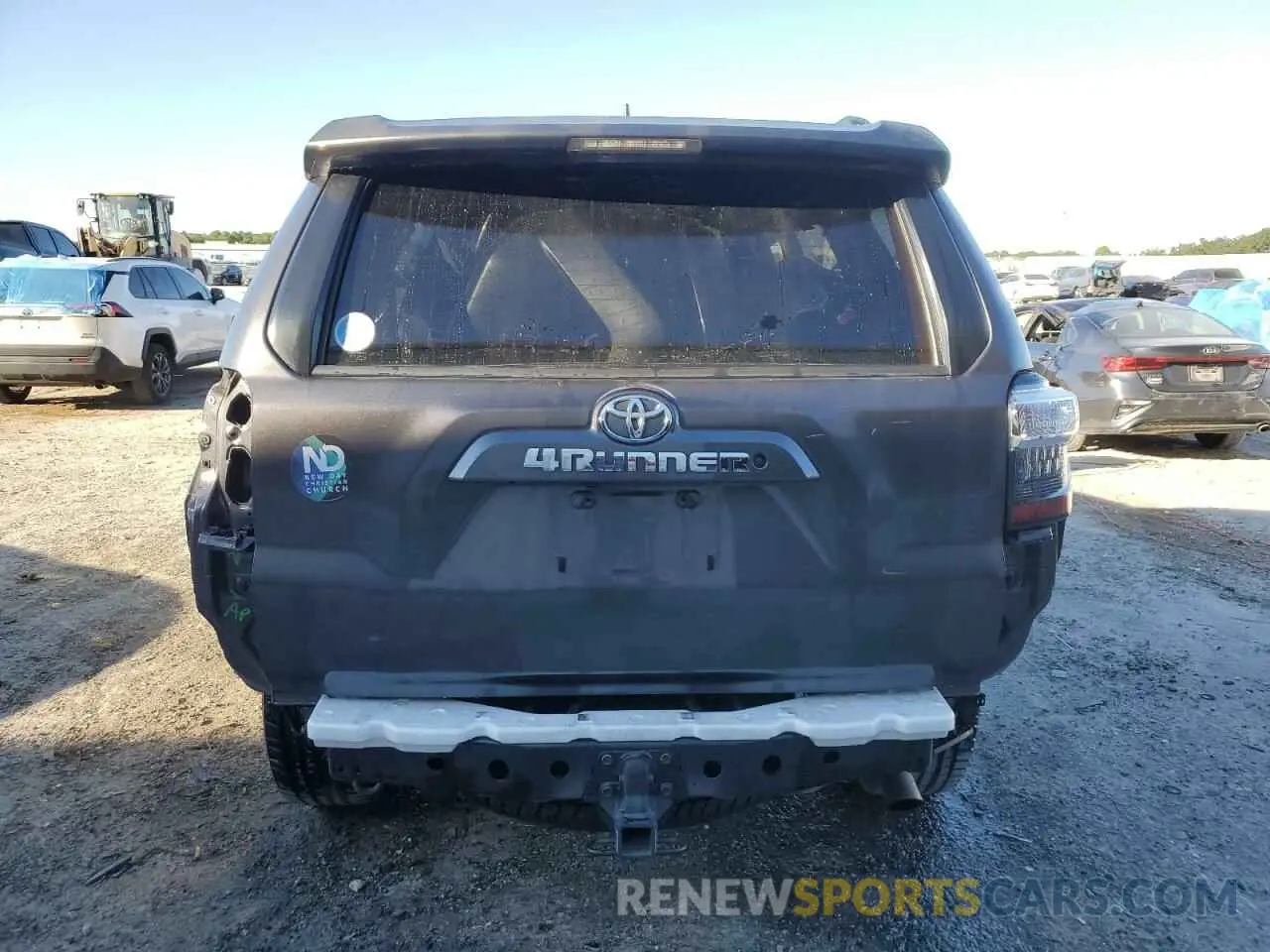 6 Photograph of a damaged car JTEZU5JR3K5201401 TOYOTA 4RUNNER 2019