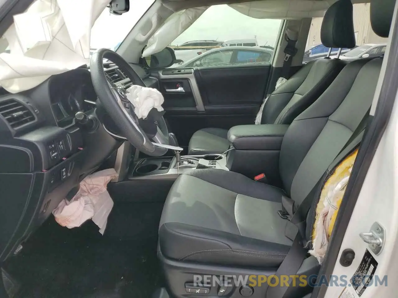 7 Photograph of a damaged car JTEZU5JR3K5210356 TOYOTA 4RUNNER 2019