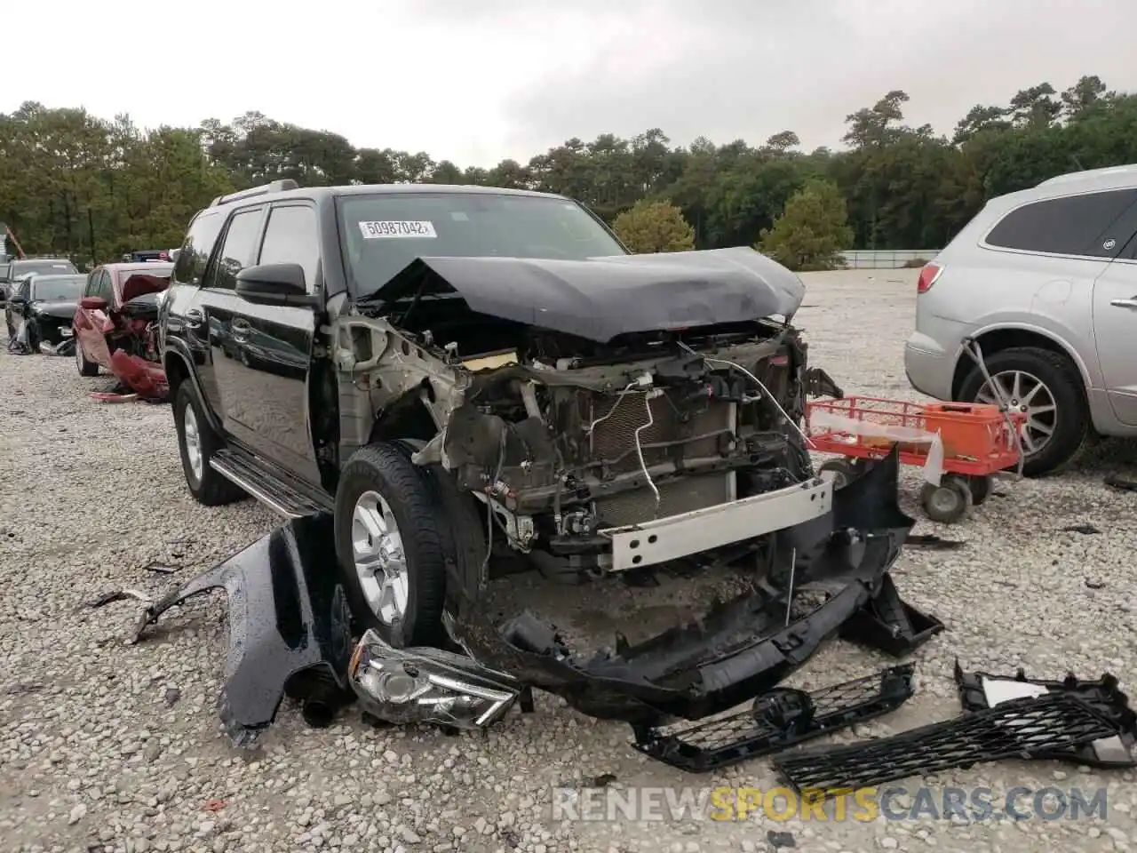 1 Photograph of a damaged car JTEZU5JR3K5211409 TOYOTA 4RUNNER 2019