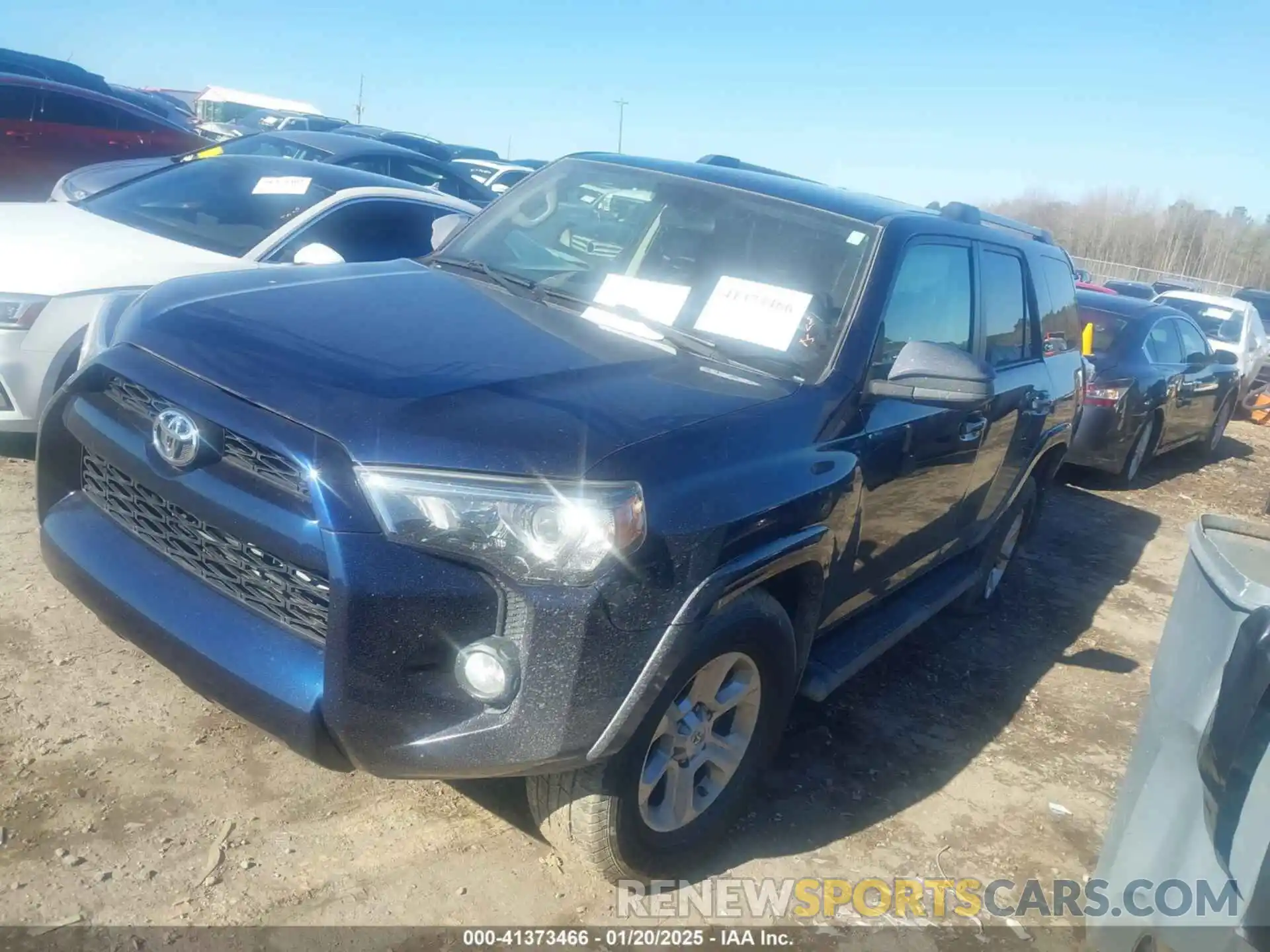 2 Photograph of a damaged car JTEZU5JR4K5192062 TOYOTA 4RUNNER 2019