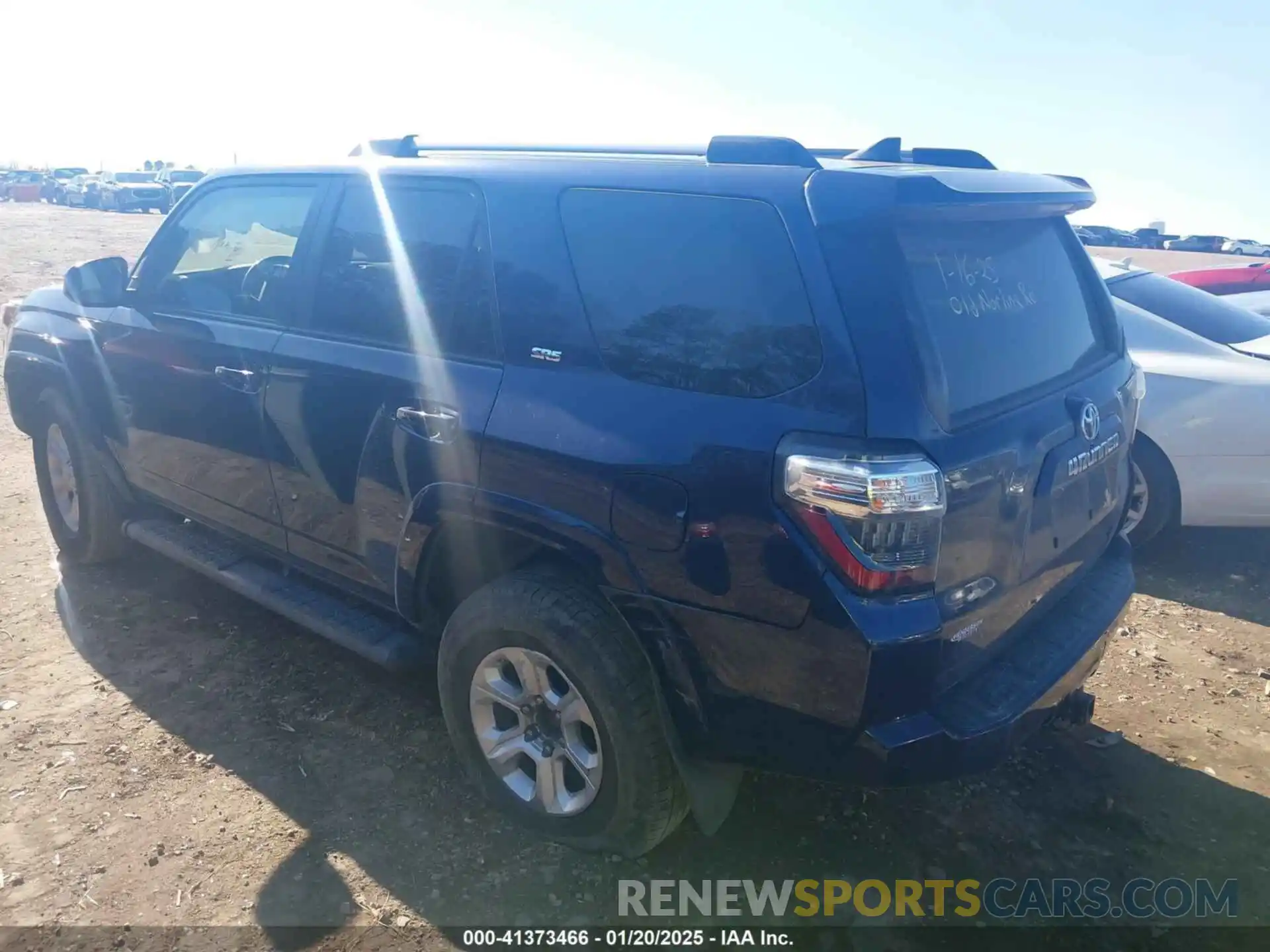 3 Photograph of a damaged car JTEZU5JR4K5192062 TOYOTA 4RUNNER 2019