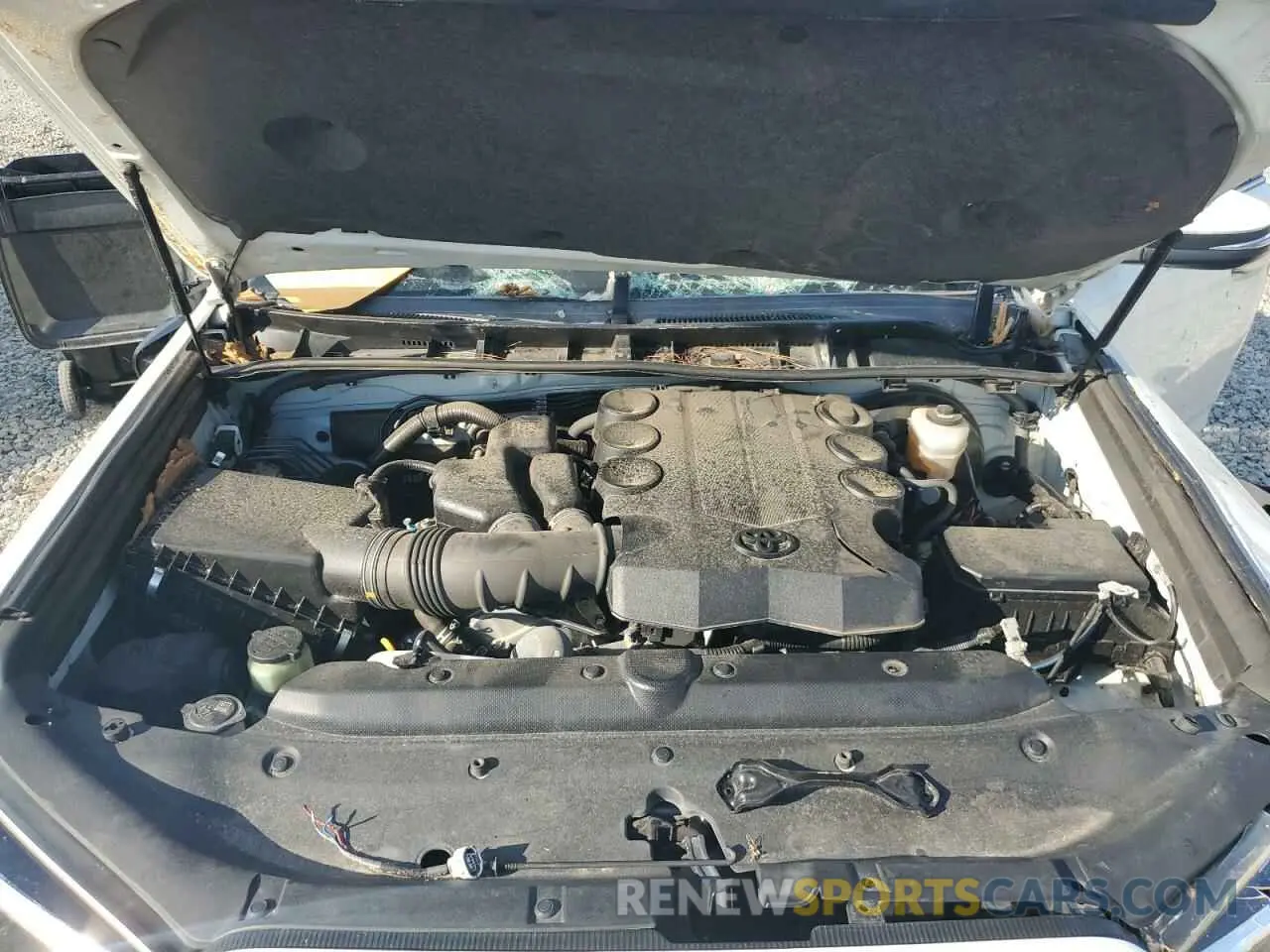 11 Photograph of a damaged car JTEZU5JR4K5196130 TOYOTA 4RUNNER 2019