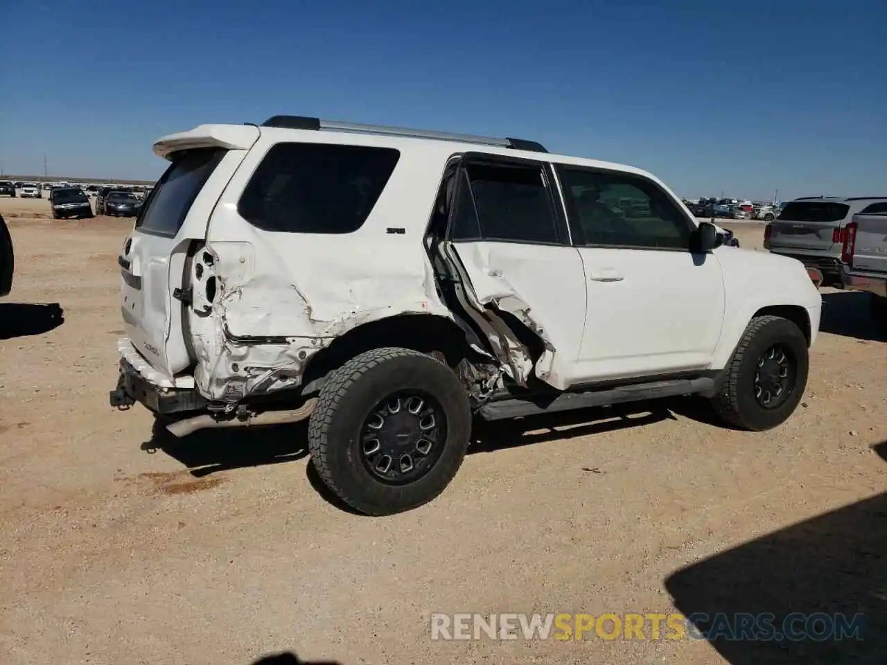 3 Photograph of a damaged car JTEZU5JR4K5201570 TOYOTA 4RUNNER 2019