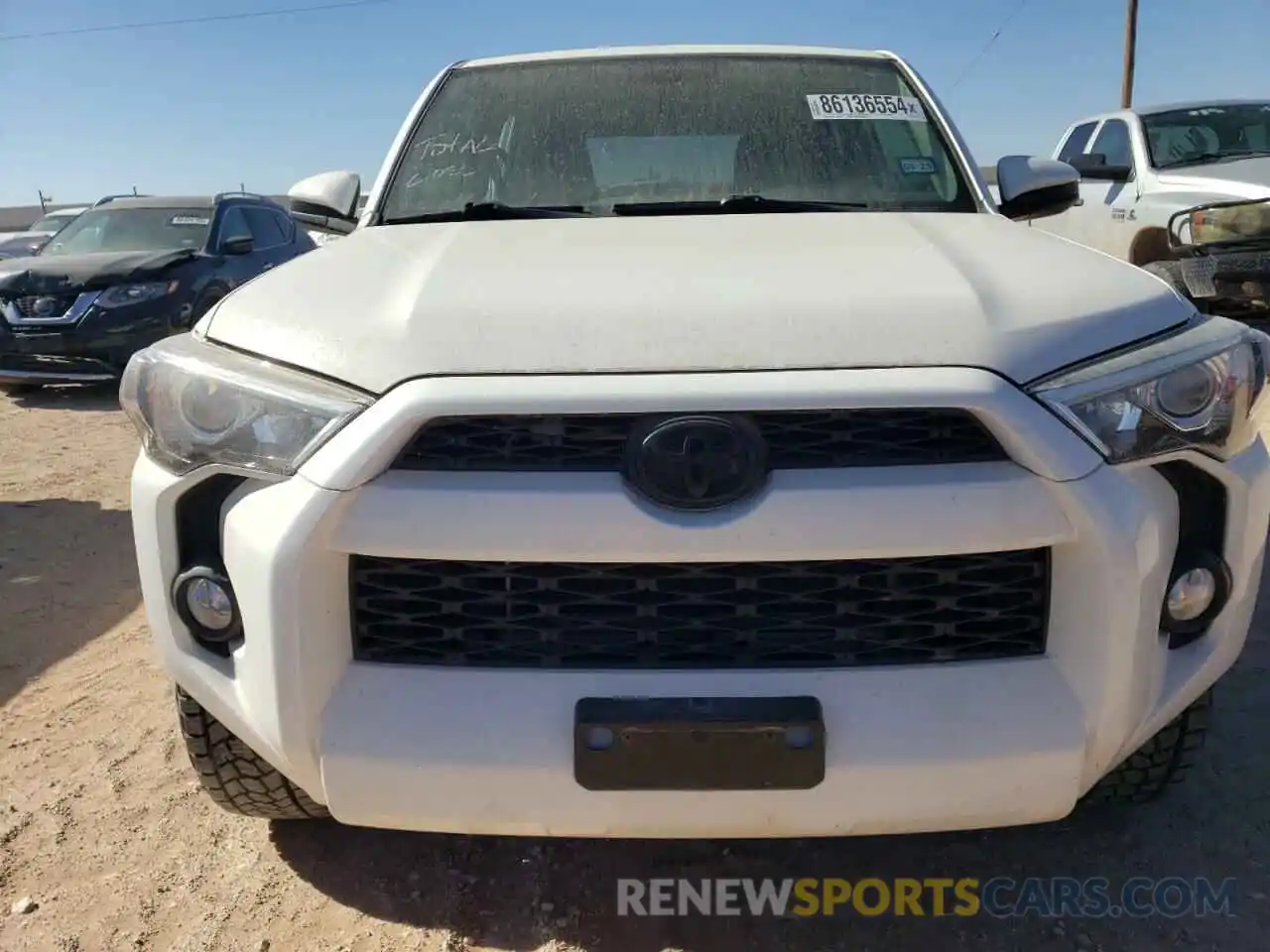 5 Photograph of a damaged car JTEZU5JR4K5201570 TOYOTA 4RUNNER 2019