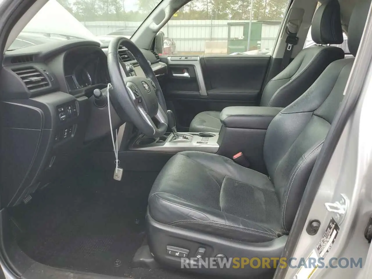 7 Photograph of a damaged car JTEZU5JR4K5209636 TOYOTA 4RUNNER 2019