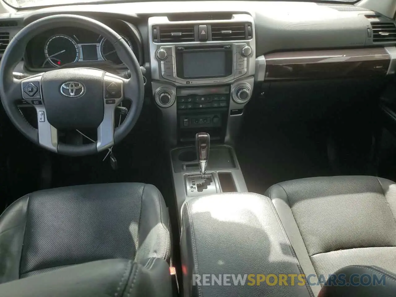 8 Photograph of a damaged car JTEZU5JR4K5209636 TOYOTA 4RUNNER 2019