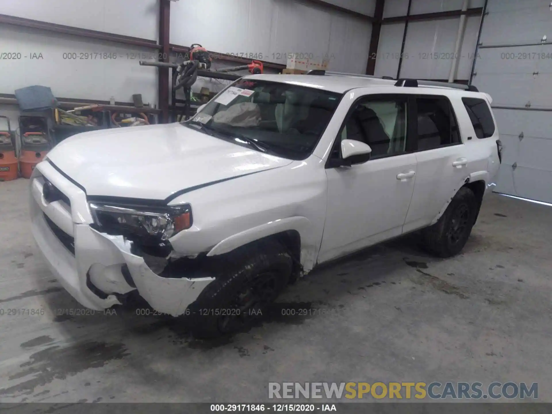 2 Photograph of a damaged car JTEZU5JR4K5210480 TOYOTA 4RUNNER 2019