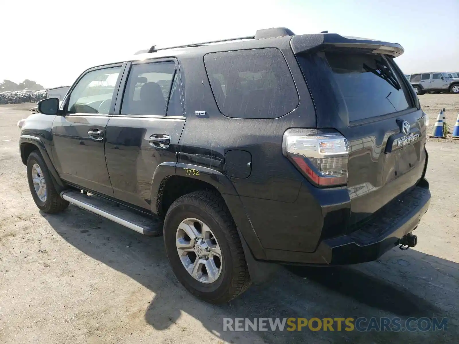 3 Photograph of a damaged car JTEZU5JR4K5213153 TOYOTA 4RUNNER 2019