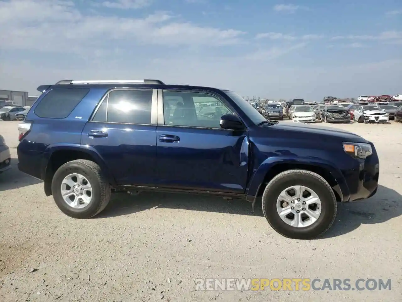 9 Photograph of a damaged car JTEZU5JR5K5195245 TOYOTA 4RUNNER 2019