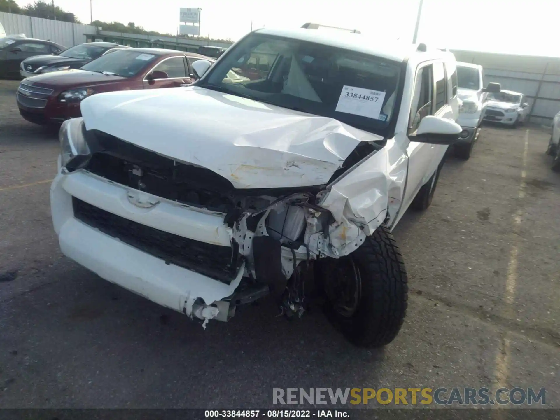 6 Photograph of a damaged car JTEZU5JR5K5195441 TOYOTA 4RUNNER 2019