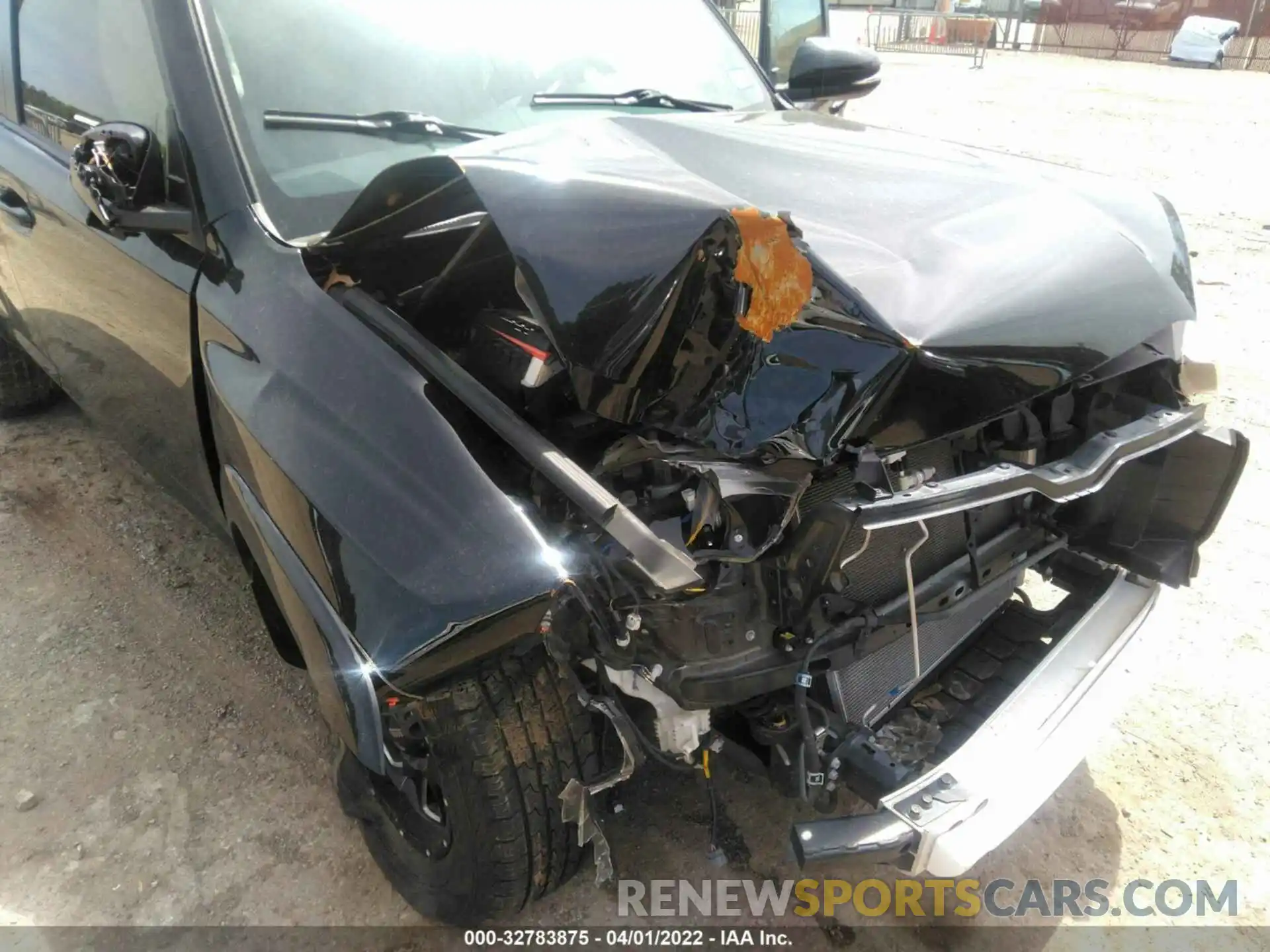 6 Photograph of a damaged car JTEZU5JR5K5200962 TOYOTA 4RUNNER 2019