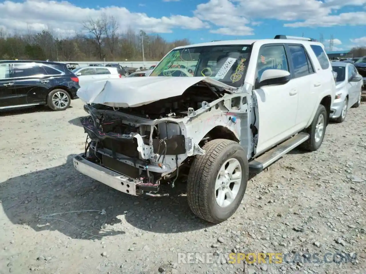 2 Photograph of a damaged car JTEZU5JR6K5194637 TOYOTA 4RUNNER 2019