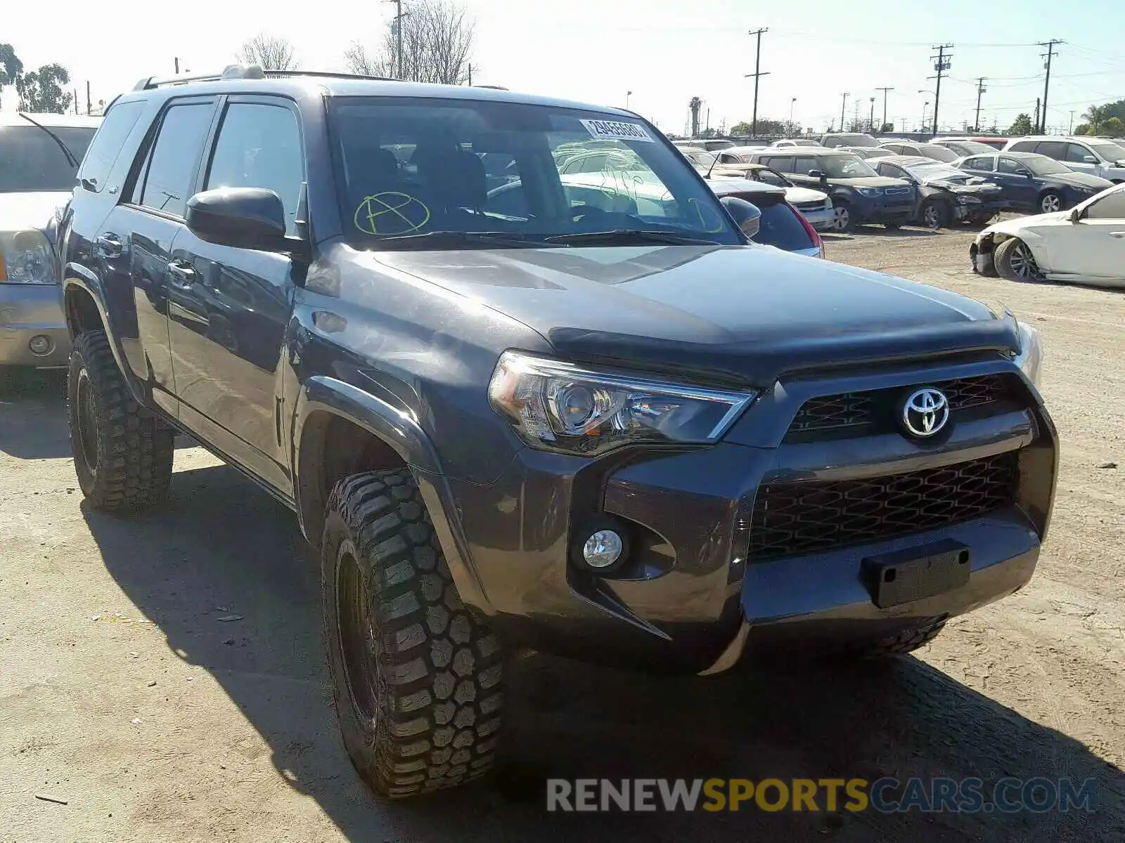 1 Photograph of a damaged car JTEZU5JR6K5198333 TOYOTA 4RUNNER 2019