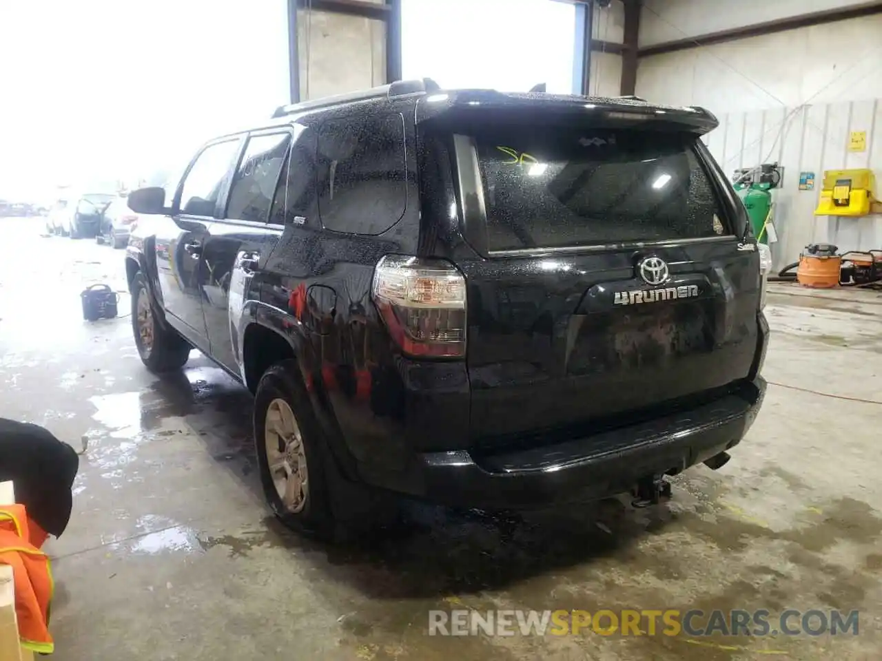 3 Photograph of a damaged car JTEZU5JR6K5200503 TOYOTA 4RUNNER 2019