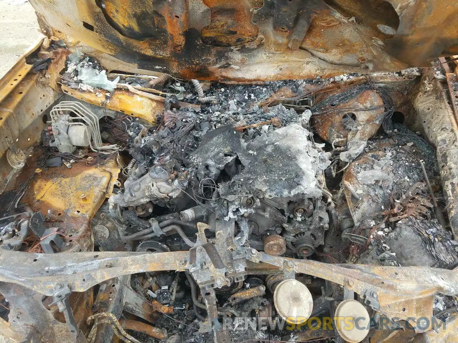 7 Photograph of a damaged car JTEZU5JR6K5210612 TOYOTA 4RUNNER 2019