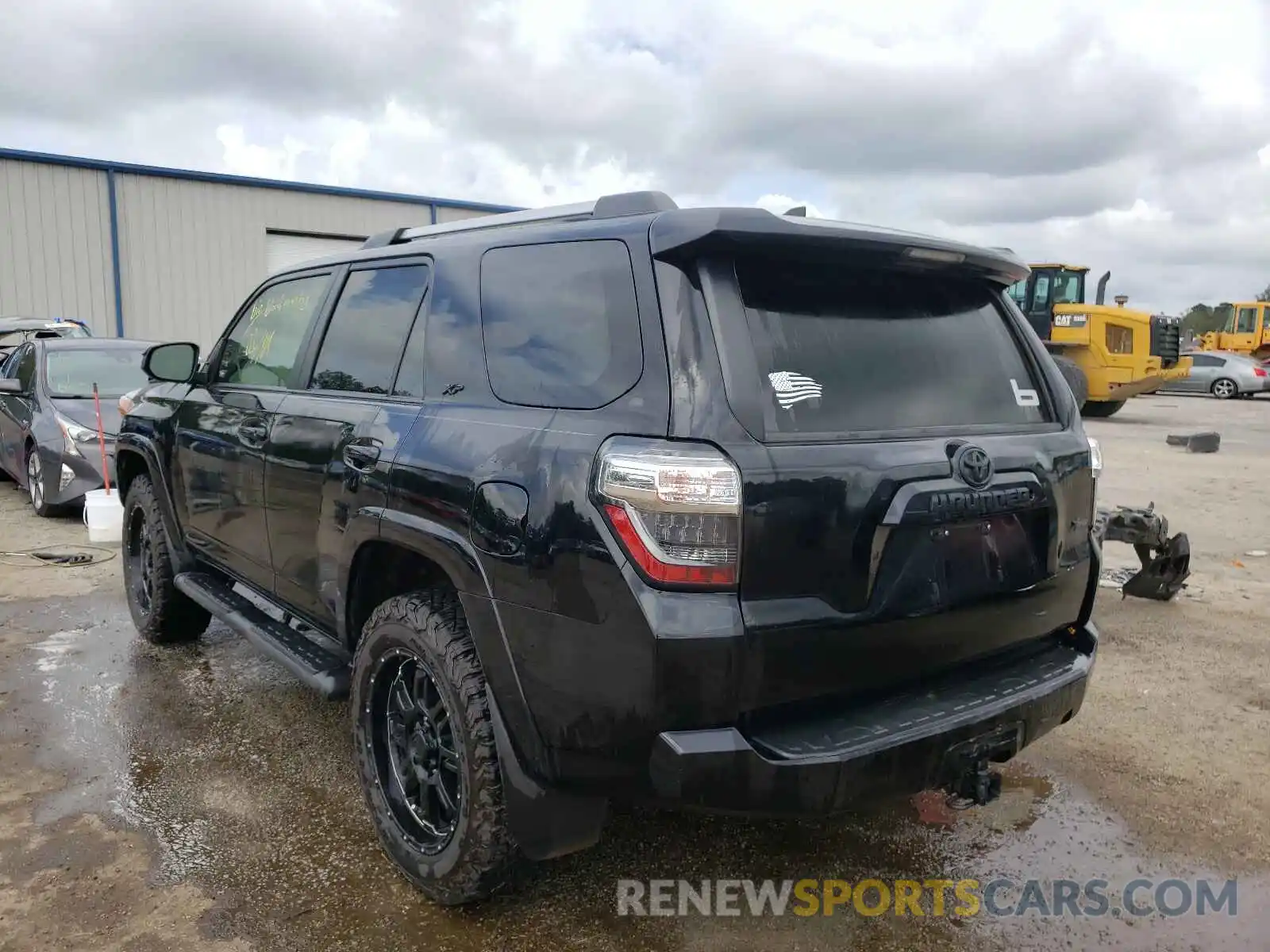 3 Photograph of a damaged car JTEZU5JR6K5212084 TOYOTA 4RUNNER 2019