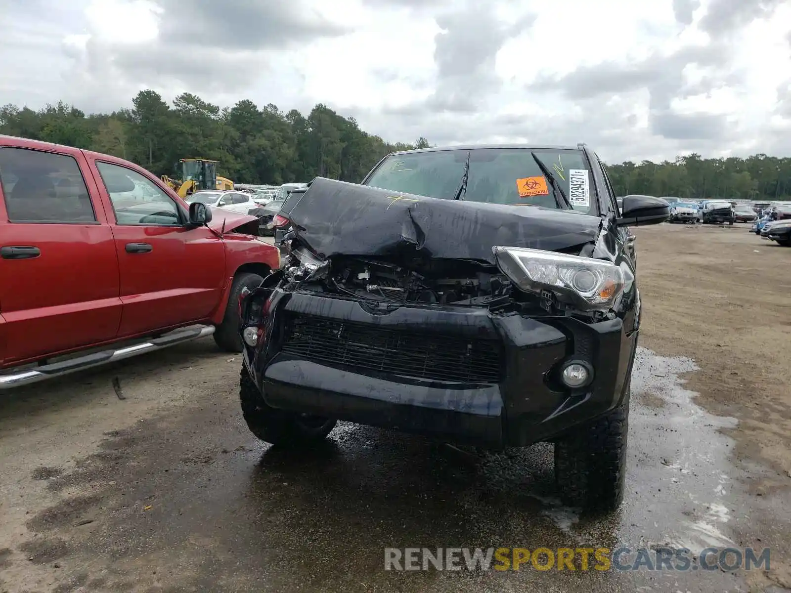 9 Photograph of a damaged car JTEZU5JR6K5212084 TOYOTA 4RUNNER 2019