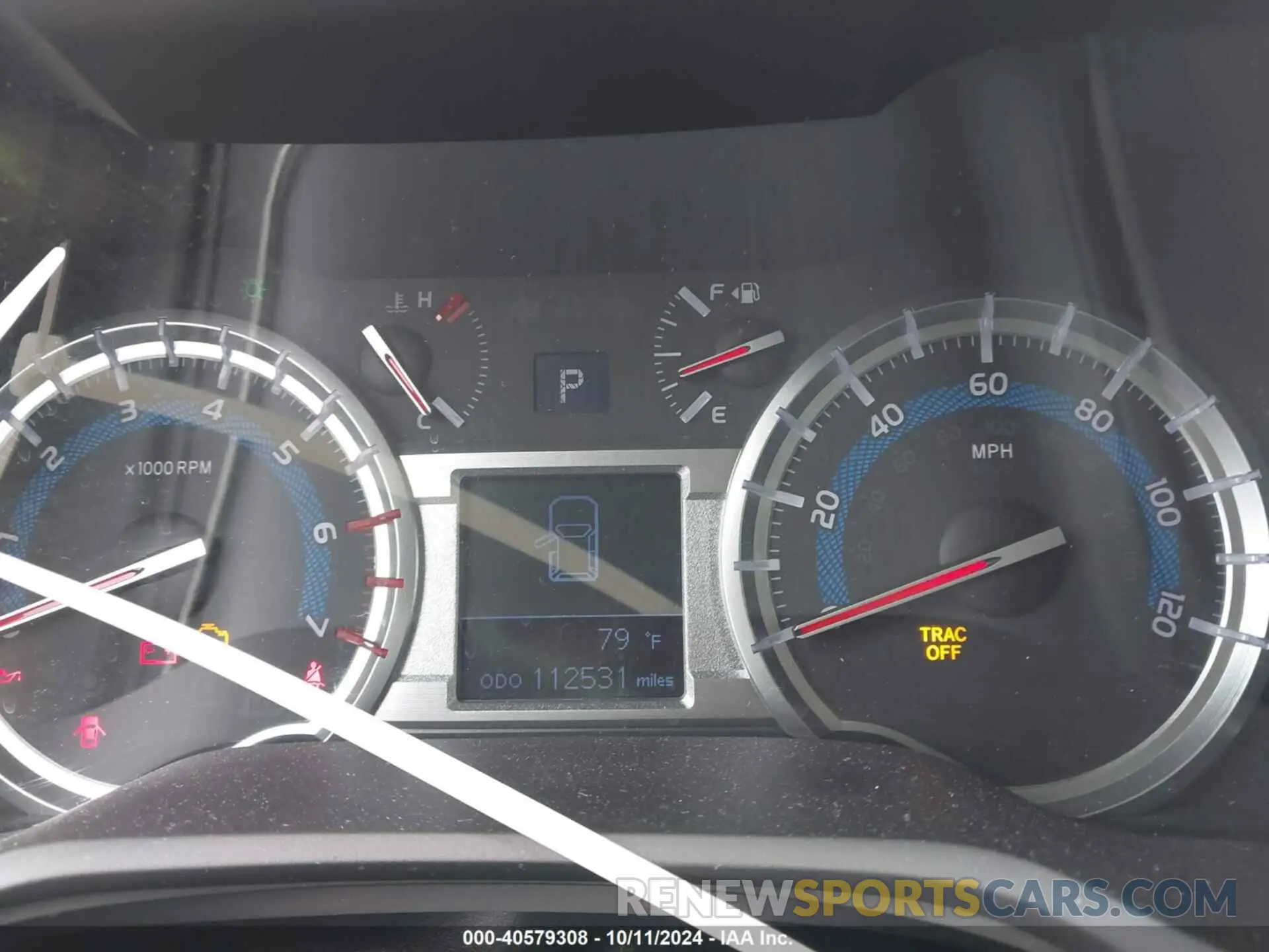 7 Photograph of a damaged car JTEZU5JR7K5197241 TOYOTA 4RUNNER 2019