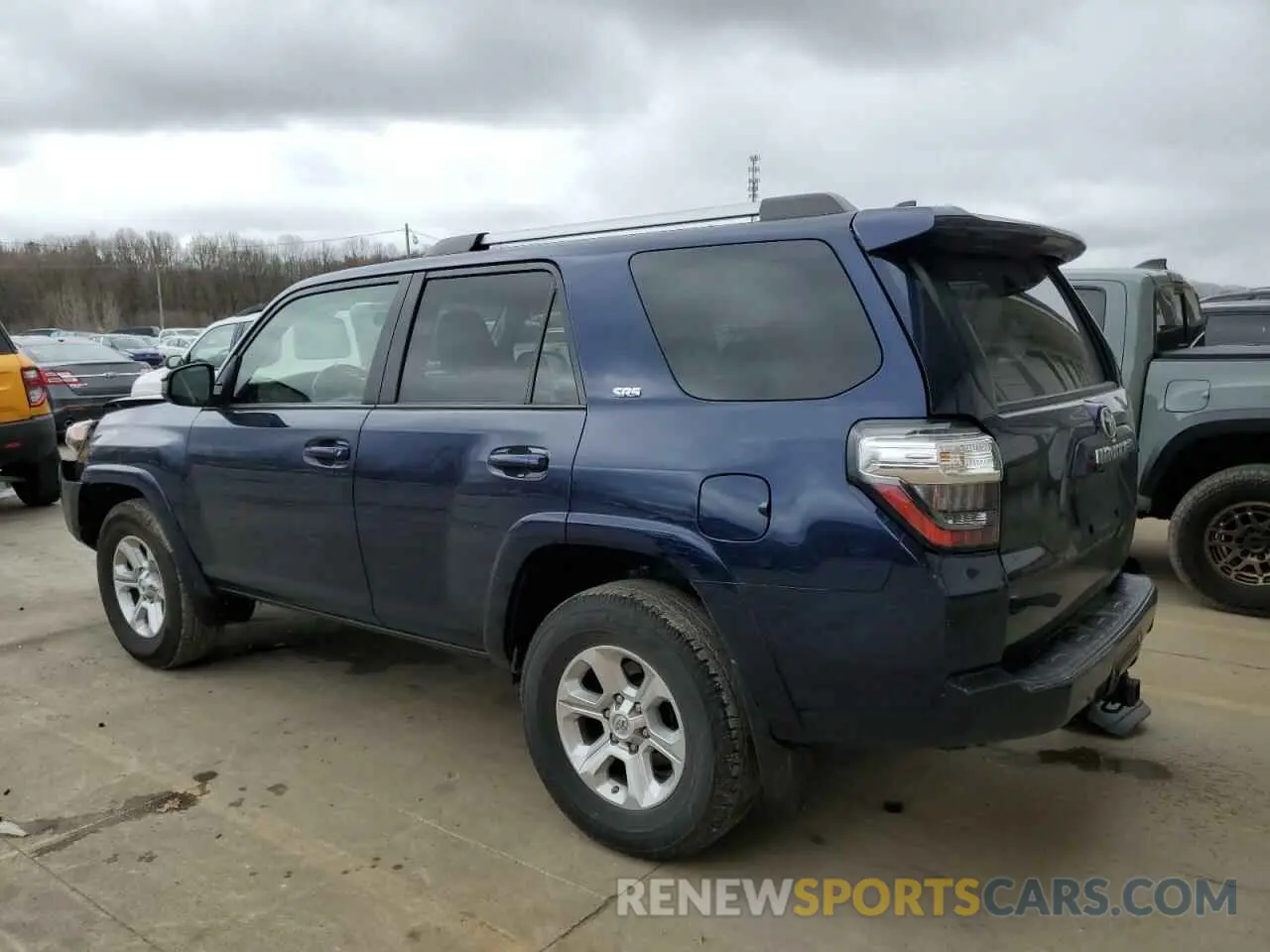 2 Photograph of a damaged car JTEZU5JR7K5202258 TOYOTA 4RUNNER 2019