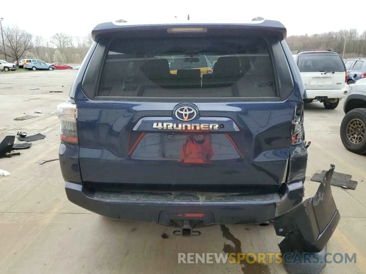 6 Photograph of a damaged car JTEZU5JR7K5202258 TOYOTA 4RUNNER 2019