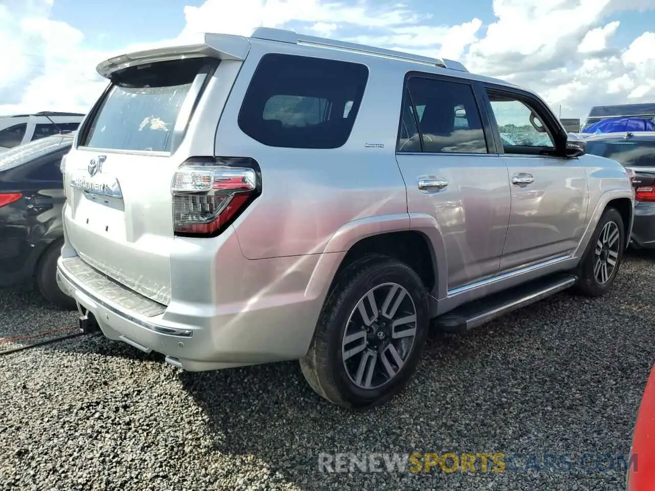 3 Photograph of a damaged car JTEZU5JR7K5204236 TOYOTA 4RUNNER 2019