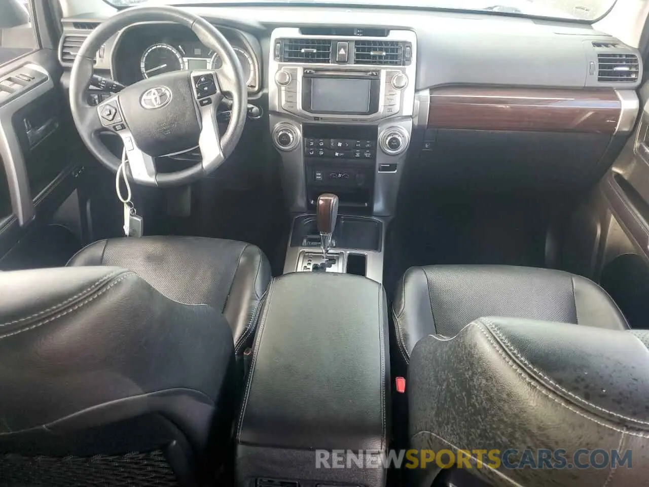 8 Photograph of a damaged car JTEZU5JR7K5204236 TOYOTA 4RUNNER 2019
