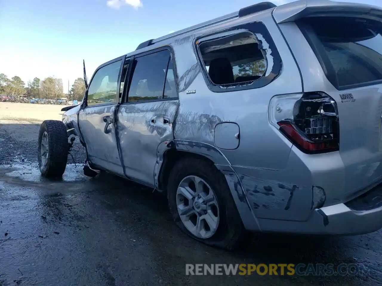 9 Photograph of a damaged car JTEZU5JR7K5210201 TOYOTA 4RUNNER 2019