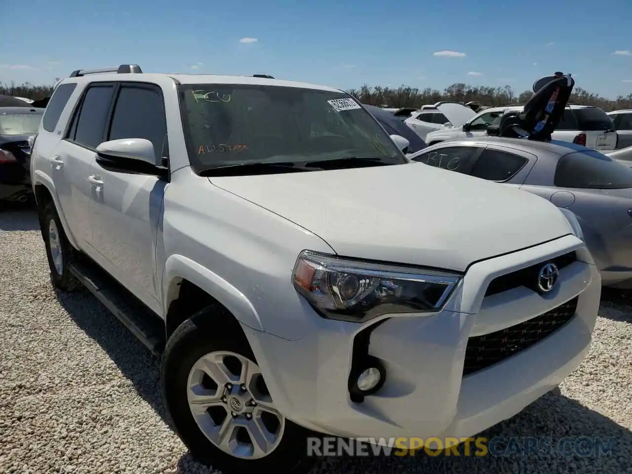 1 Photograph of a damaged car JTEZU5JR7K5212000 TOYOTA 4RUNNER 2019