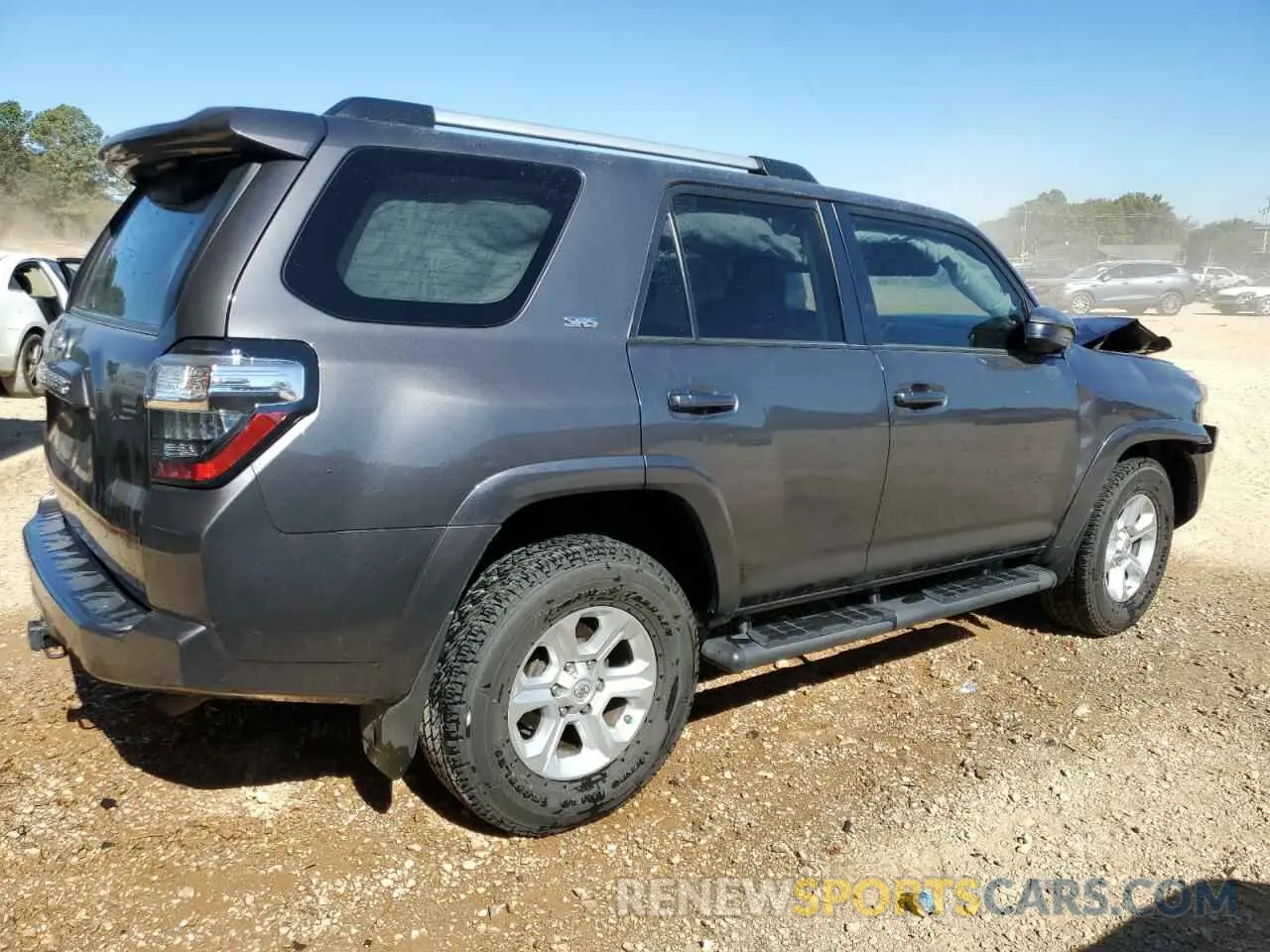 3 Photograph of a damaged car JTEZU5JR7K5212031 TOYOTA 4RUNNER 2019