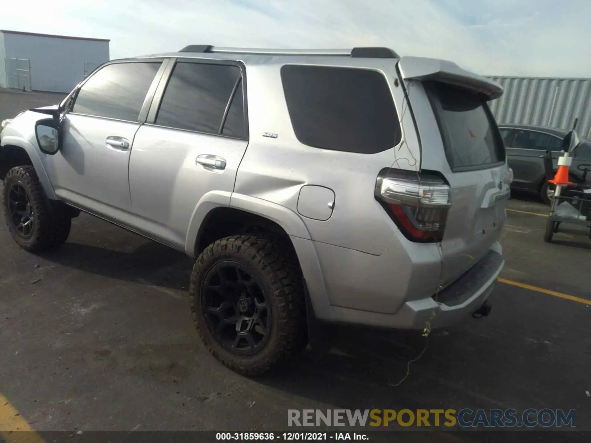 3 Photograph of a damaged car JTEZU5JR8K5193764 TOYOTA 4RUNNER 2019