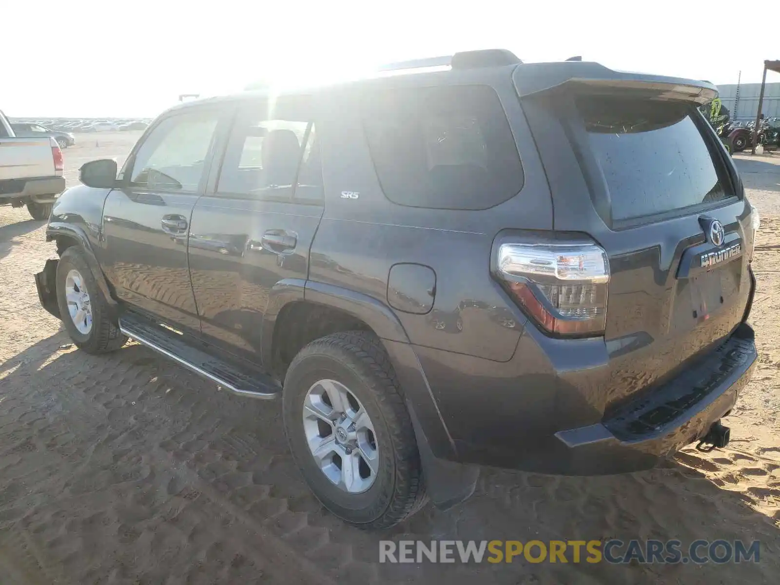 3 Photograph of a damaged car JTEZU5JR8K5202771 TOYOTA 4RUNNER 2019